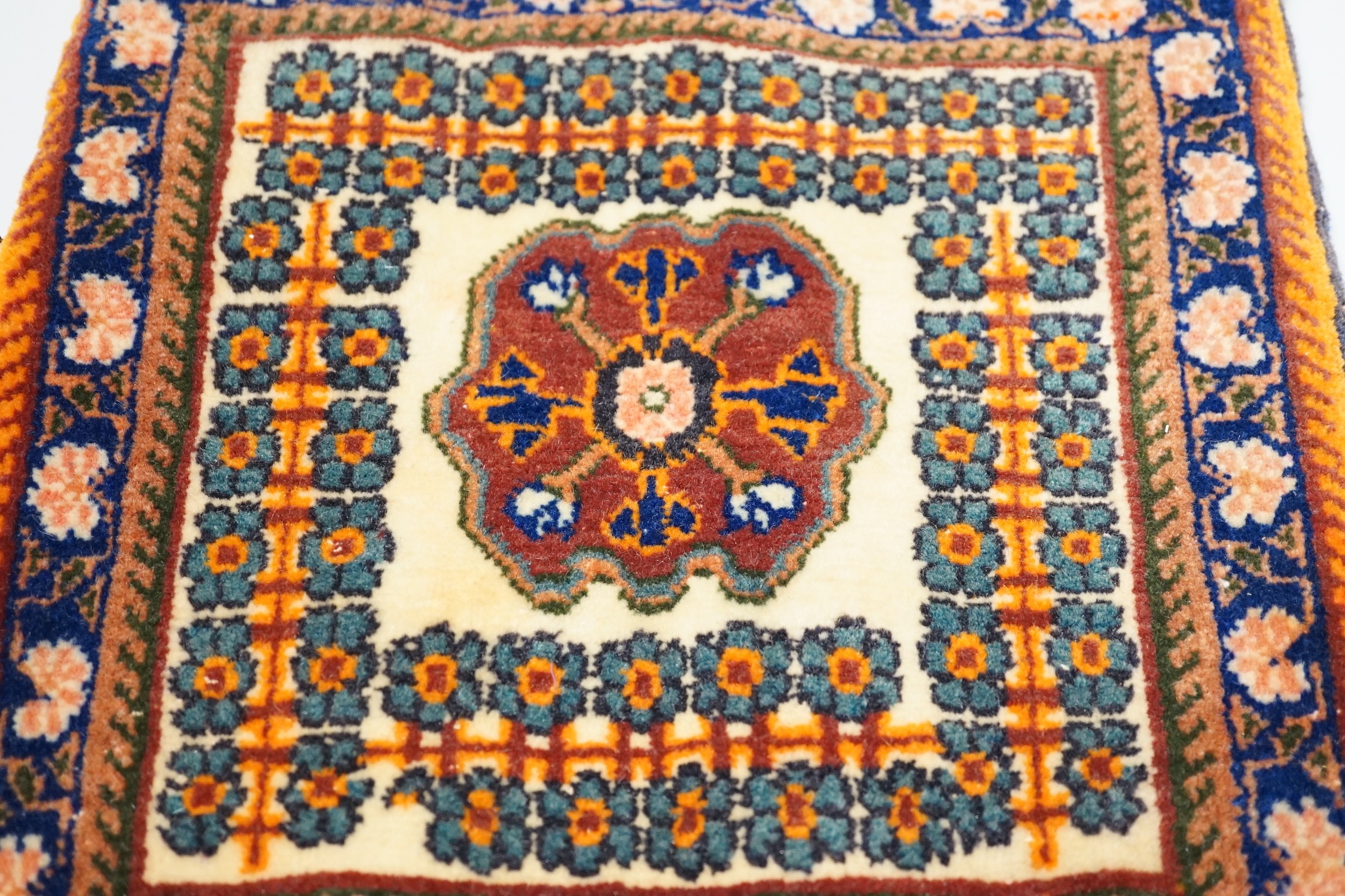 A Qashgai bag with tassel decoration, 31 x 29cm